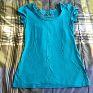 Teal top