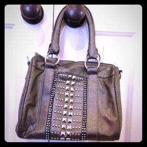 Small grey/light brown studded purse