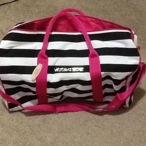 *Hold* Victoria's secret duffle bag