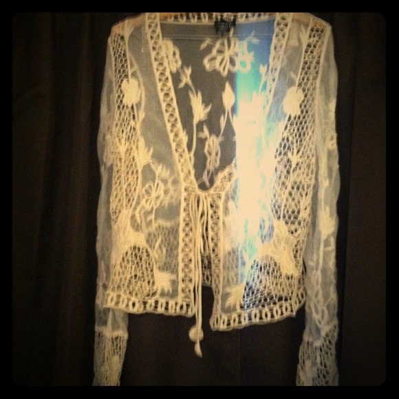 Off white lace long sleeve best