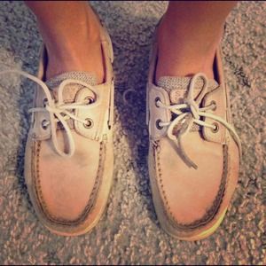 Leather sperrys