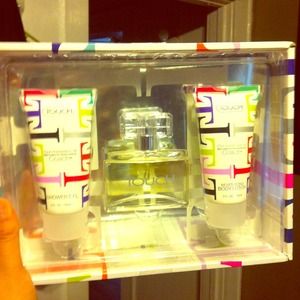 ❤❤perfume gift set TOUCH version of COACH !!