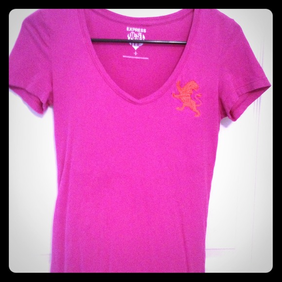 Express pink shirt!
