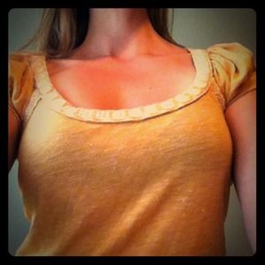 ❌SOLD❌ Anthro mustard grain top