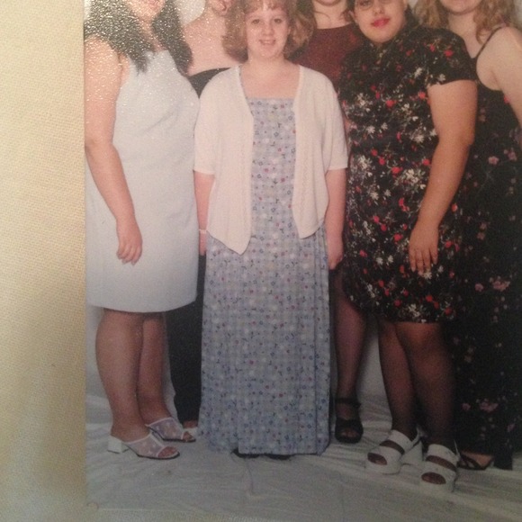 ⌛️❌SOLD❌Fashionable Far Eastern Style Dress - Picture 3 of 3