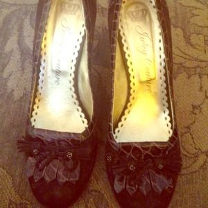 Juicy Couture sold bundled for @robinwill