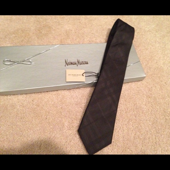 Men's Burberry tie, brand new!