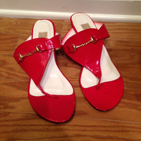 SOLD!! Red sandals with gold buckle - Picture 1 of 3