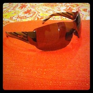 RESERVED!!! Maui Jim Kula sunglasses