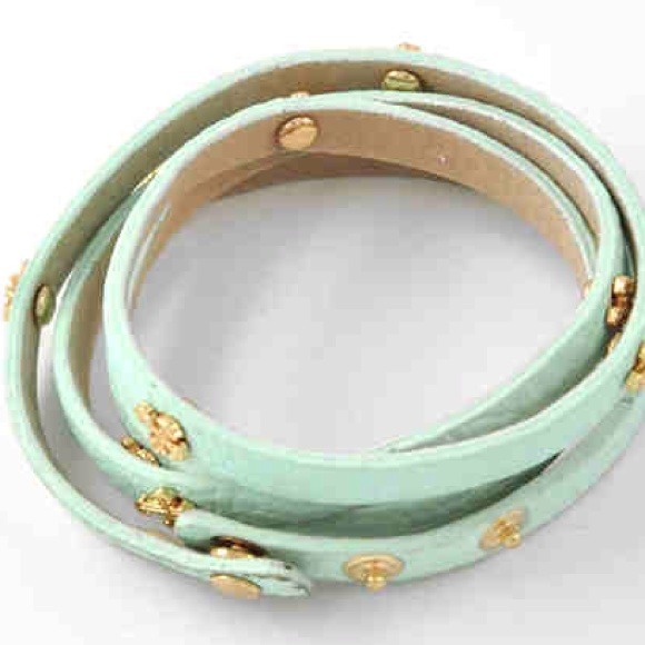 🚫SOLD🚫Cross Metal Studs Wrap Bracelet - Picture 2 of 2