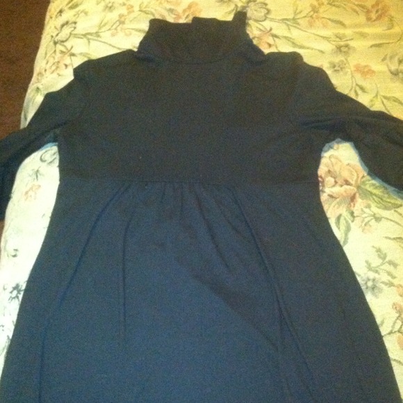Cute black dress