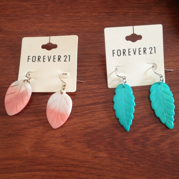 Leaf earrings