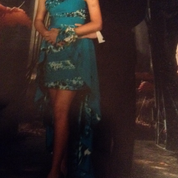 Prom/Evening Dress - Picture 2 of 3