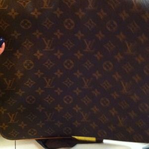 LV messenger bag