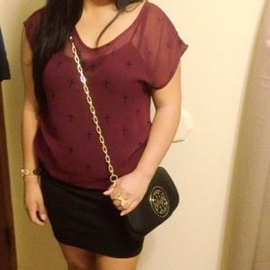 Cross pattern chiffon top