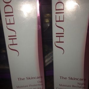 Shiseido moisture  night recharge only BUNDLE