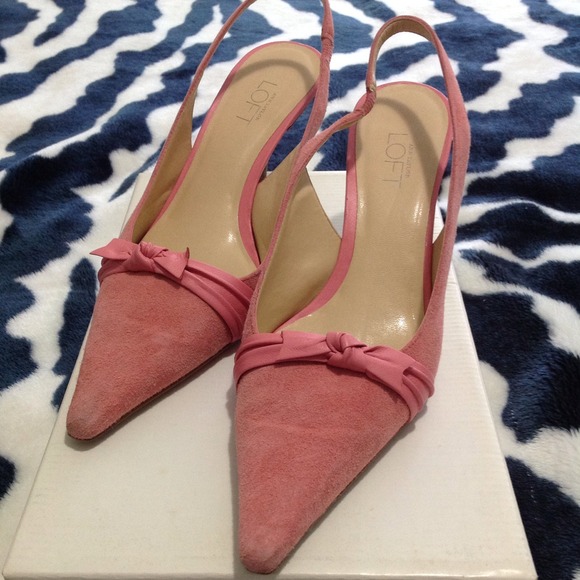 Donated❌ AT Loft Suede Slingback Heels