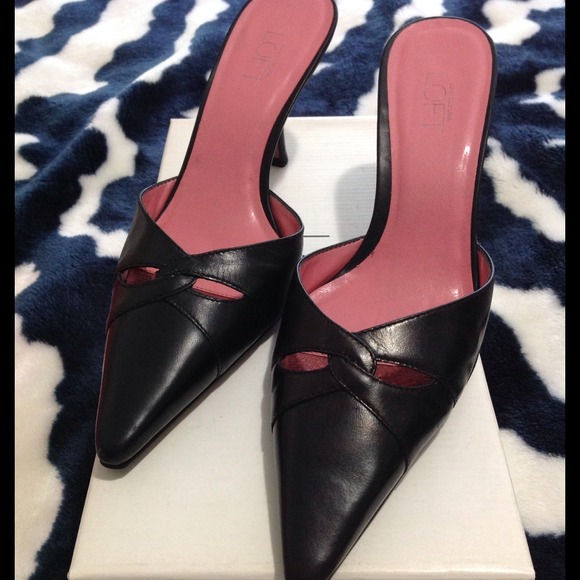 Donated❌ AT Loft Slipon Heels