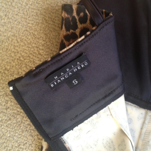 The most fabulous dress yet! Bianca Nero! Amazing! - Picture 3 of 4