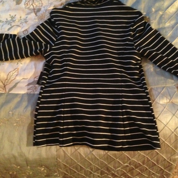 Jacket - Picture 2 of 4