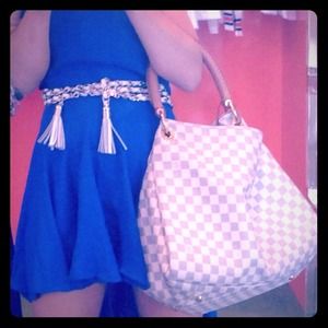 Lois Vuitton damier handbag