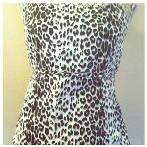 Sexy open back whit and black leopard shirt:)