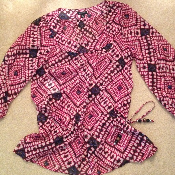 ❌SOLD❌Nine West peplum top with cinch waist