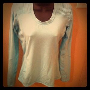 💢SOLD💢Lululemon long sleeve top