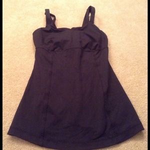 Lululemon size 4 yoga tank