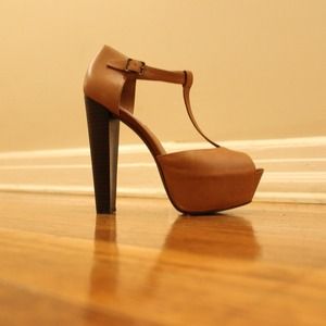 Reserved! Steve Madden platforms