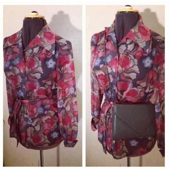 Vintage floral top