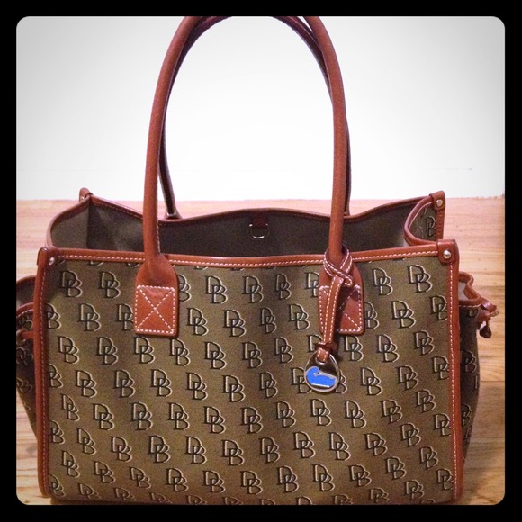 On hold!!! Dooney and Burke bag