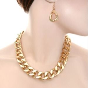 Gold Link Chain and Earrings