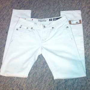 🔴SOLD⛔❌❗💯♥ NWT Miss Me 31 white skinny jeans