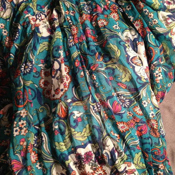 Shear Blouse size L