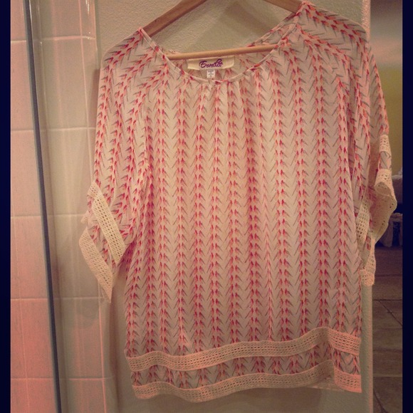 Sold!!Cream top with print and crochet detail