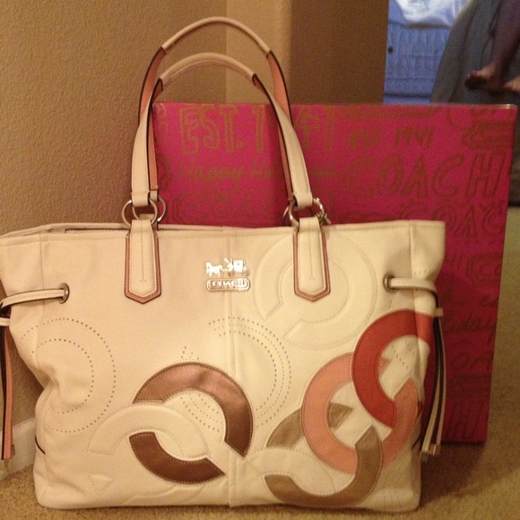 💥SOLD💥 Coach Bag