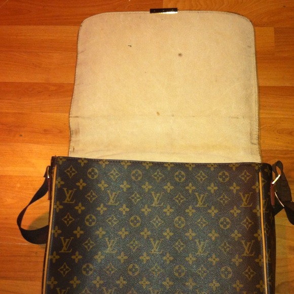 Louis Vuitton laptop bag