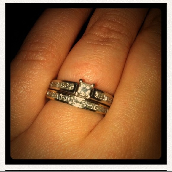 Gorgeous Wedding band, engagement ring separate.
