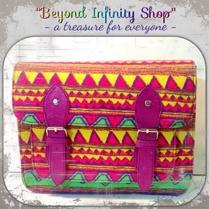 🚫Sold in a bundle🚫Flash Sale!🌺Aztec satchel 11"