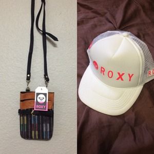 Brand new roxy trucker SnapBack