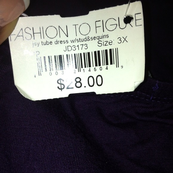 Hot purple studded/sequence tube dress. Xxl - Picture 3 of 3