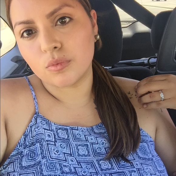 😘MEET THE SELLER/BUYER!! - Picture 4 of 4