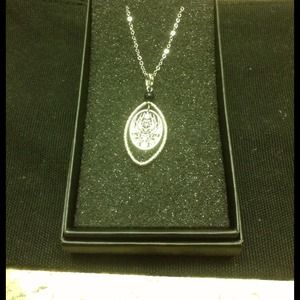 ⛔️SOLD⛔️Korean artistry necklace