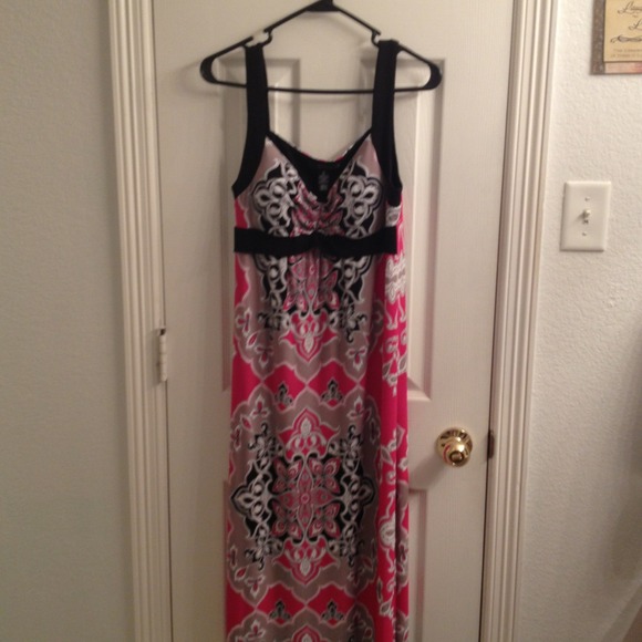 Black and pink maxi dress