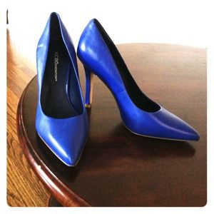 Gorgeous BCBG high heels