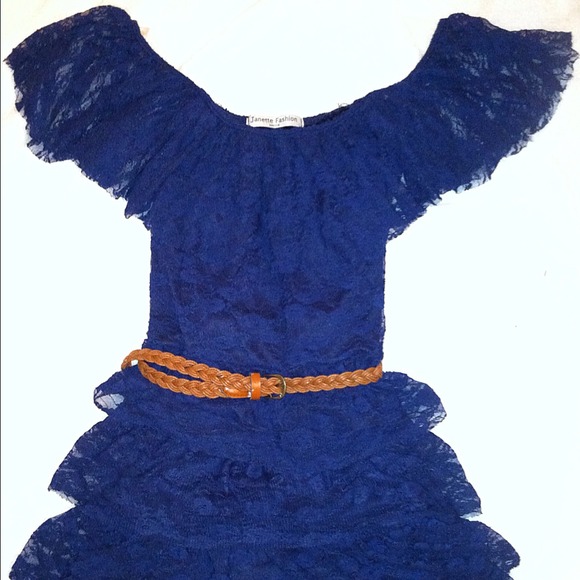 Unique dark blue dress/top w/brown belt!