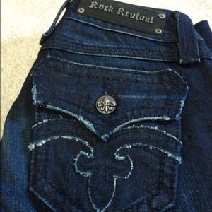 @mmirandallauren  ❌ Rock Revival Jeans size 27