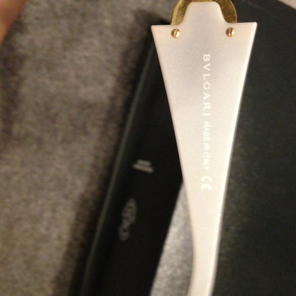 ?% authentic BVLGARI sunglasses main image 4