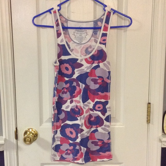 ❌SOLD❌American Eagle Outfitters tank top